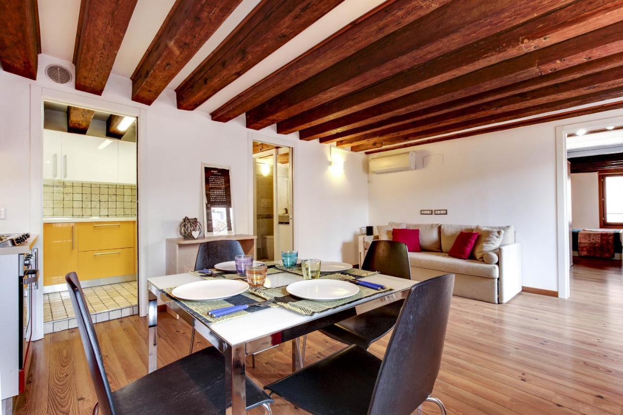 Residenza Valier - Rialto By Wonderful Italy Apartment Venice Exterior photo