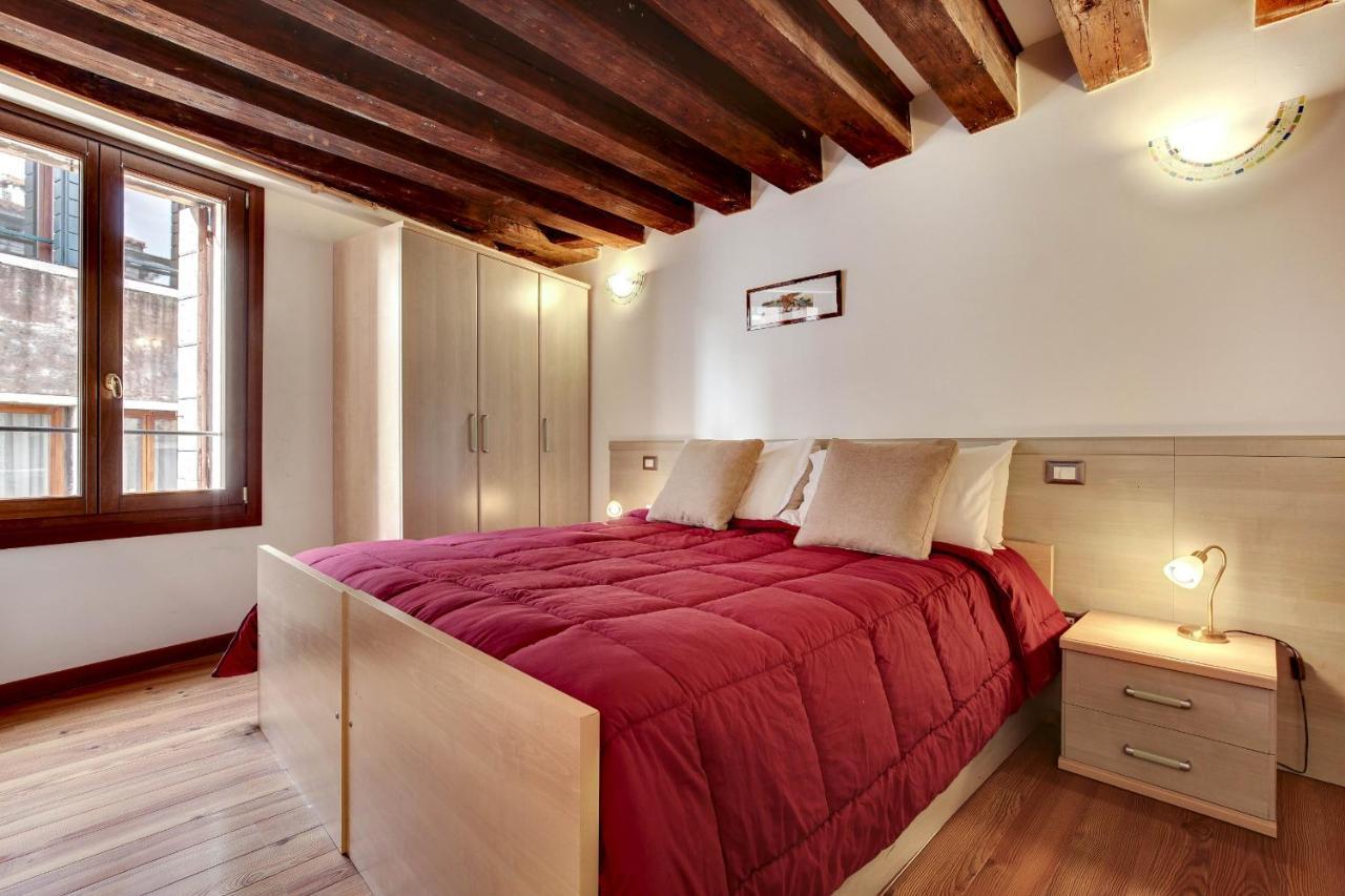 Residenza Valier - Rialto By Wonderful Italy Apartment Venice Exterior photo
